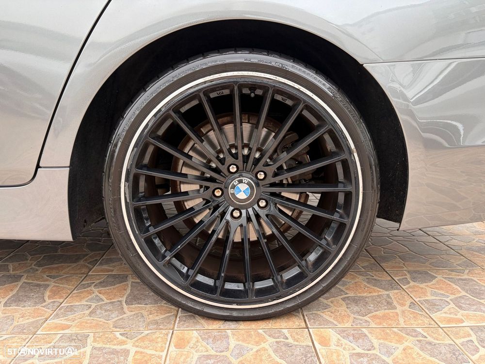 BMW 520 d Line Luxury - 37