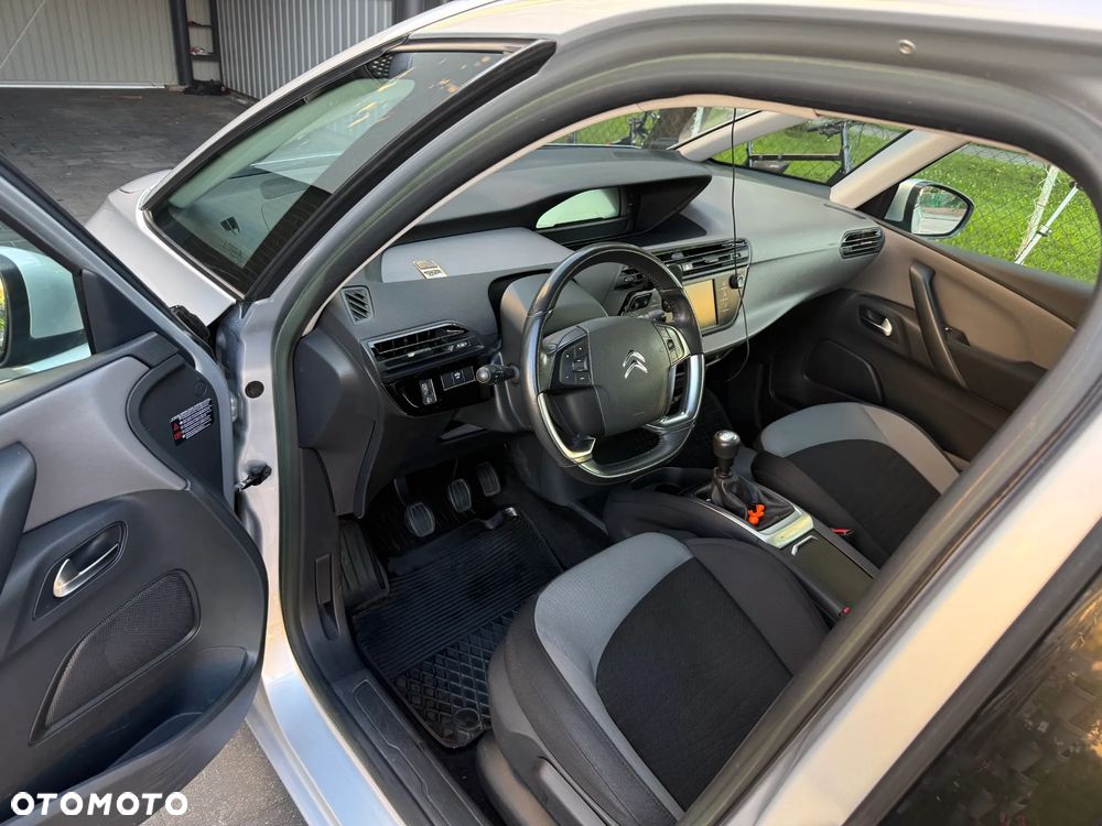 Citroën C4 Picasso 1.6 e-HDi Attraction - 6
