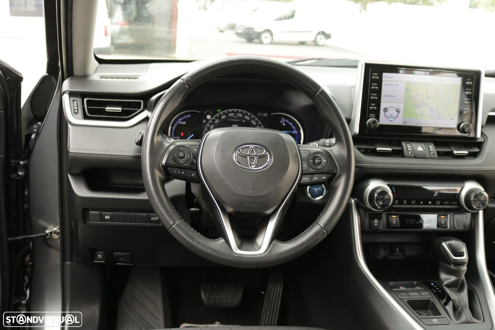 Toyota RAV4 2.5 HDF Comfort - 33