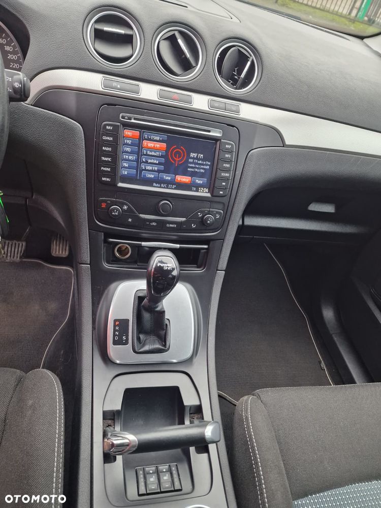 Ford S-Max 2.0 TDCi DPF Titanium - 16