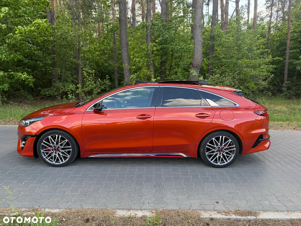 Kia ProCeed 1.6 T-GDI DCT7 OPF GT - 12