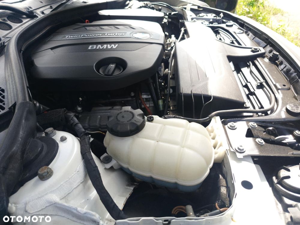 BMW Seria 1 114d - 12