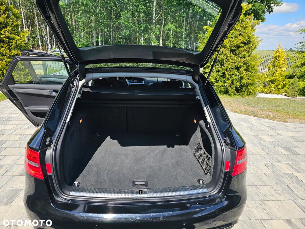 Audi A4 Avant 2.0 TDI - 9