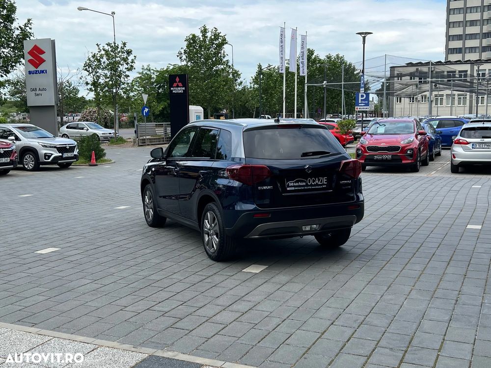 Suzuki Vitara - 8