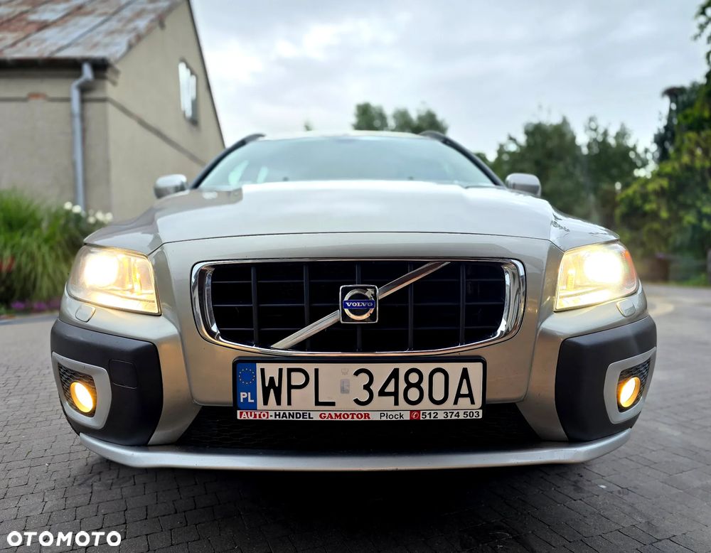 Volvo XC 70 - 2