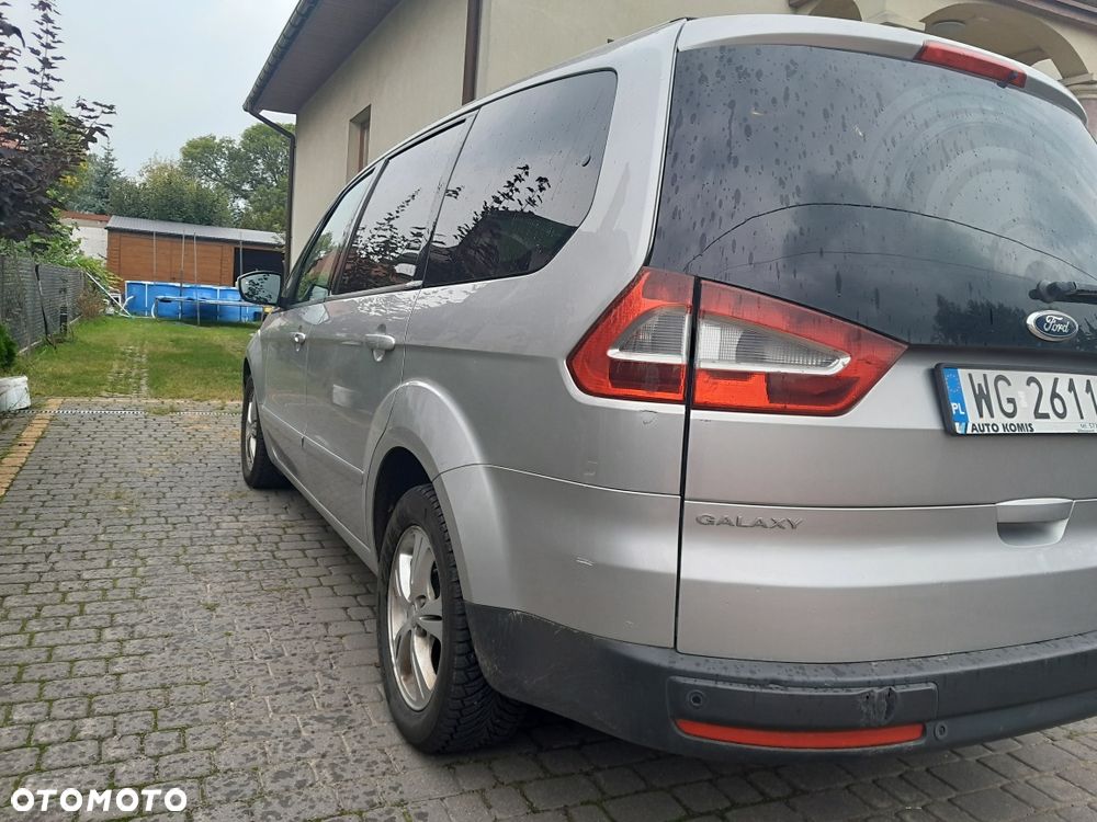 Ford Galaxy - 2