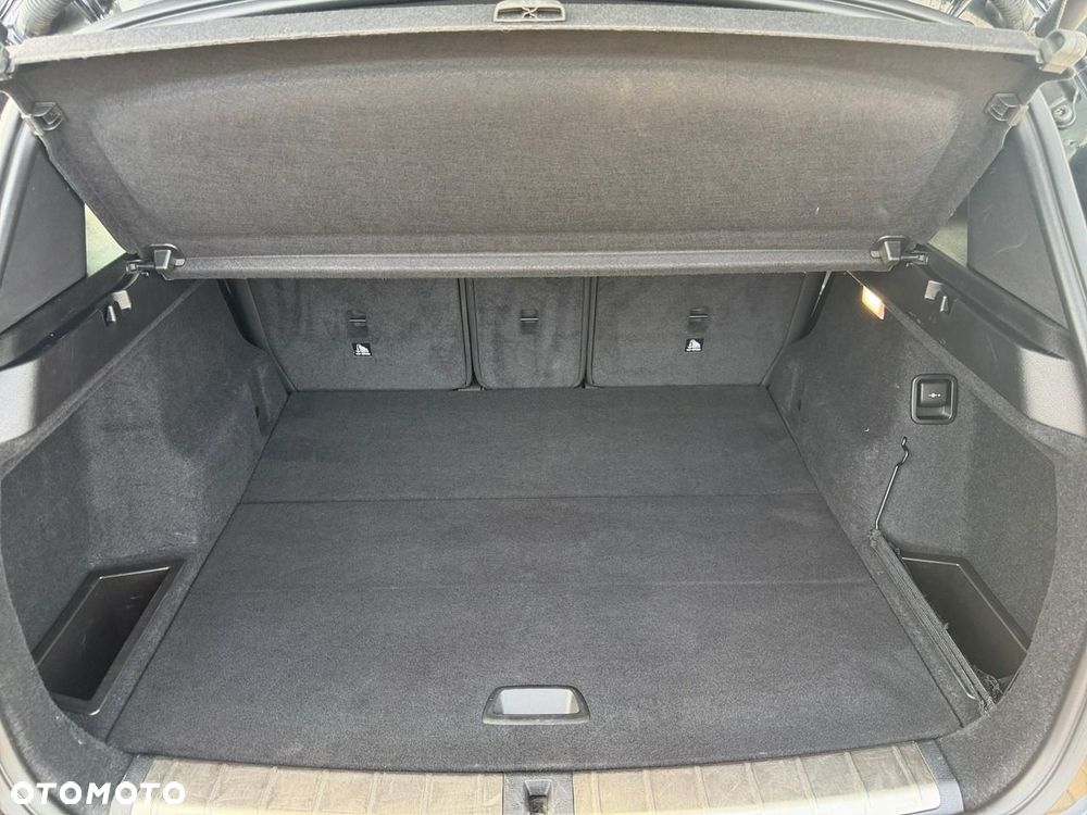 BMW X1 - 11