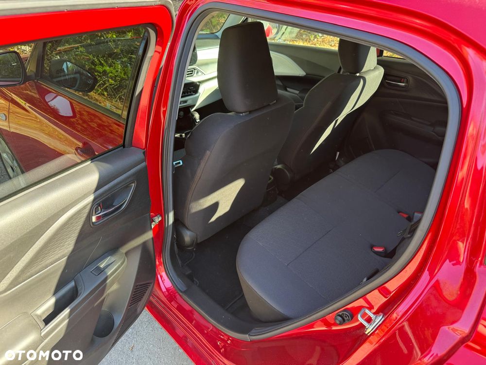 Suzuki Swift 1.2 Dualjet SHVS Premium Plus CVT - 6