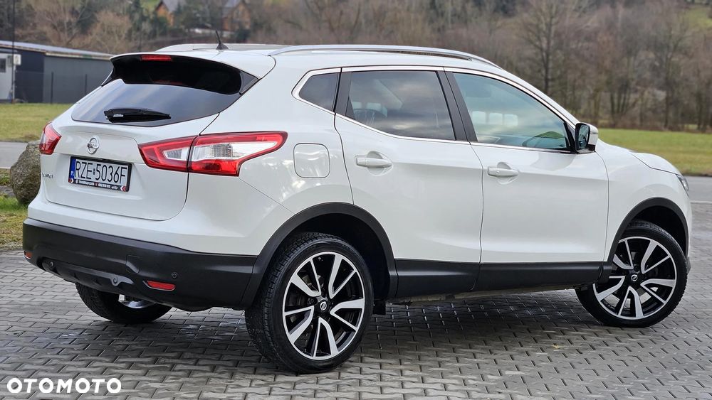 Nissan Qashqai 1.6 DIG-T N-Connecta - 6