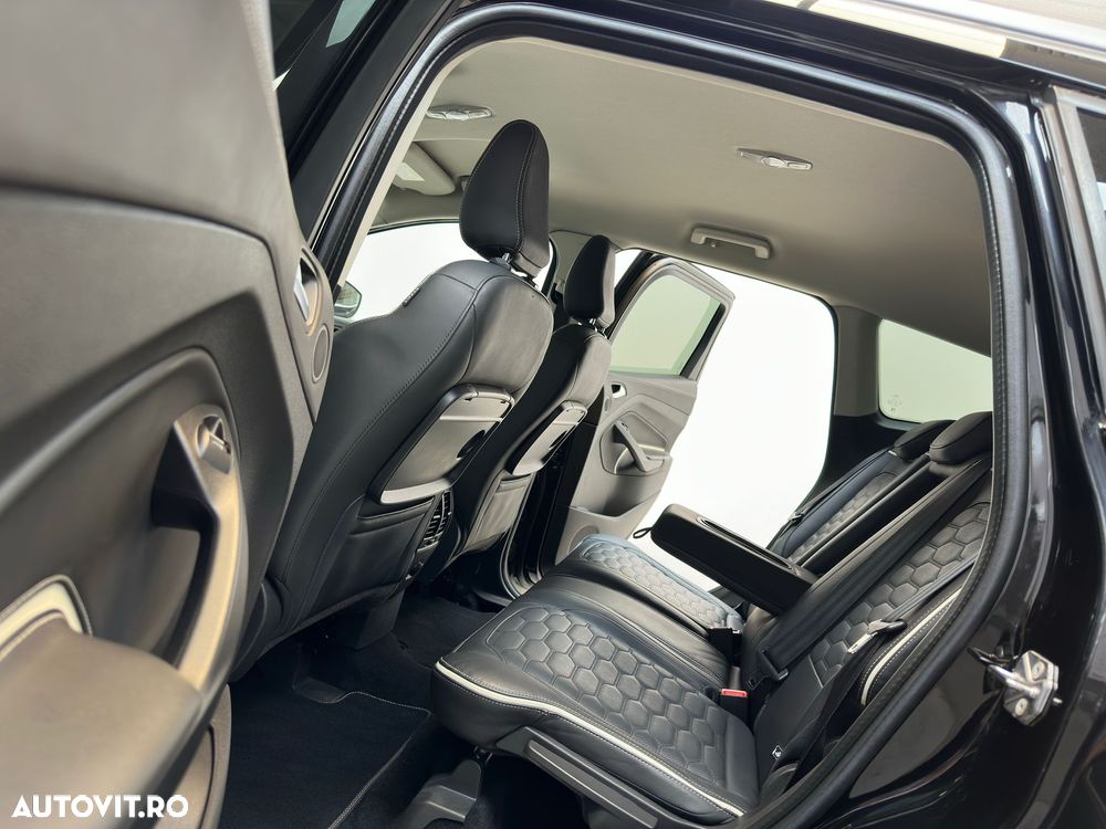 Ford Kuga 2.0 TDCi 4x4 Aut. Vignale - 8