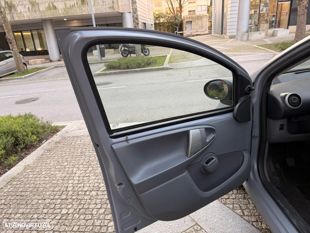 Citroën C1 1.0 RFM - 9