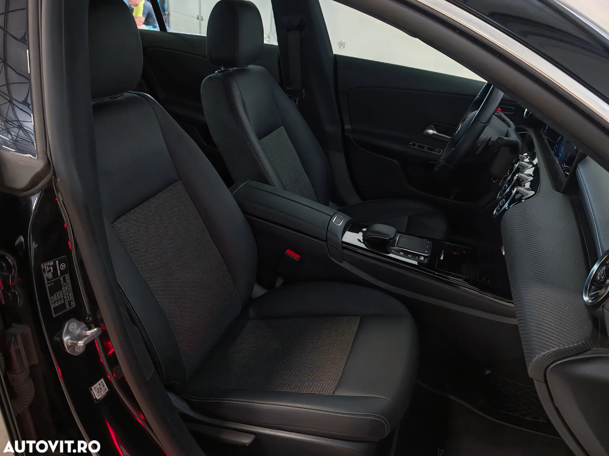 Mercedes-Benz CLA 180 d 7G-DCT - 8