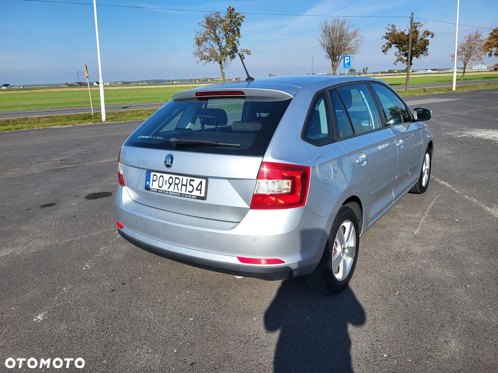 Skoda Rapid 2016 photo 3