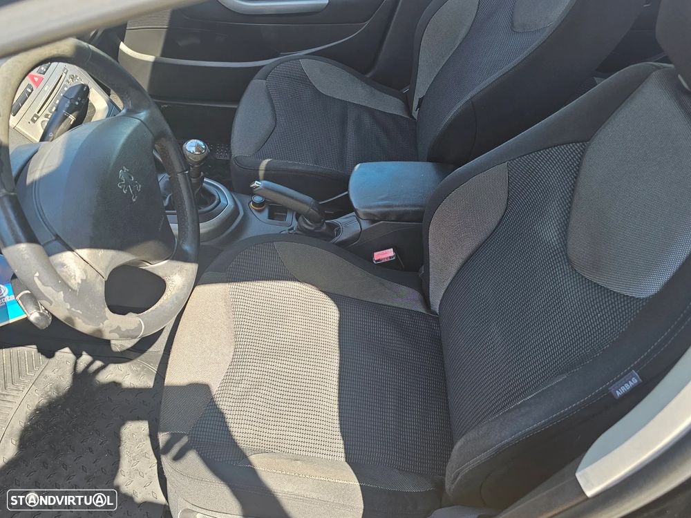 Peugeot 308 1.6 HDi Sport - 15