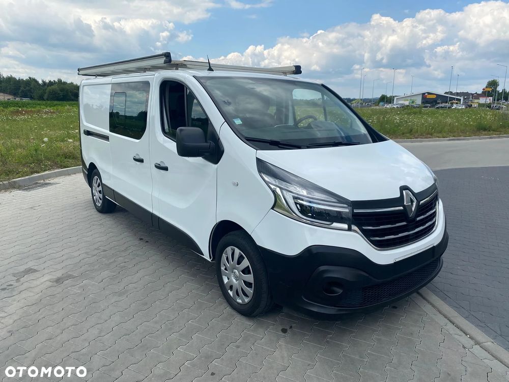 Renault trafic