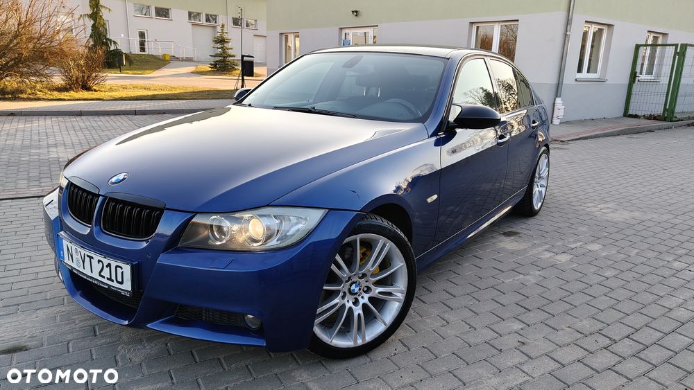 BMW Seria 3 325xi - 25