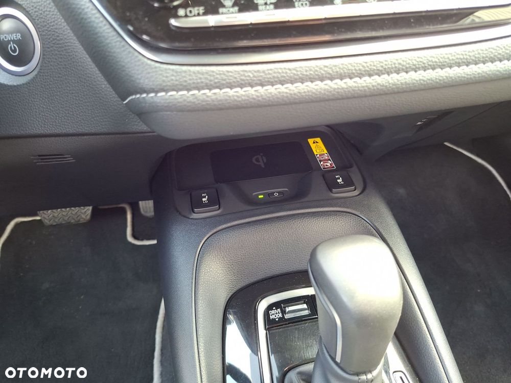 Toyota Corolla 1.8 Hybrid Comfort - 18