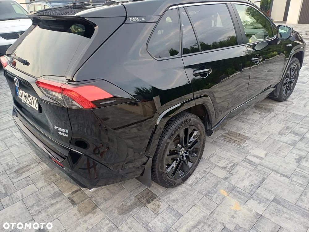 Toyota RAV4 2.5 Hybrid Black Edition by JBL 4x4 - 6