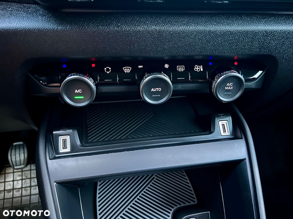 Citroën C4 1.5 BlueHDi Shine S&S - 31