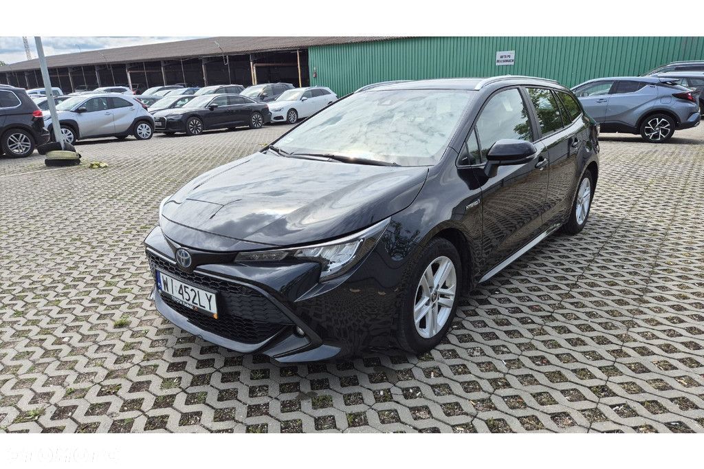 Toyota Corolla - 1