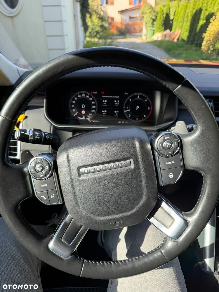 Land Rover Discovery 3.0 TD6 HSE - 12