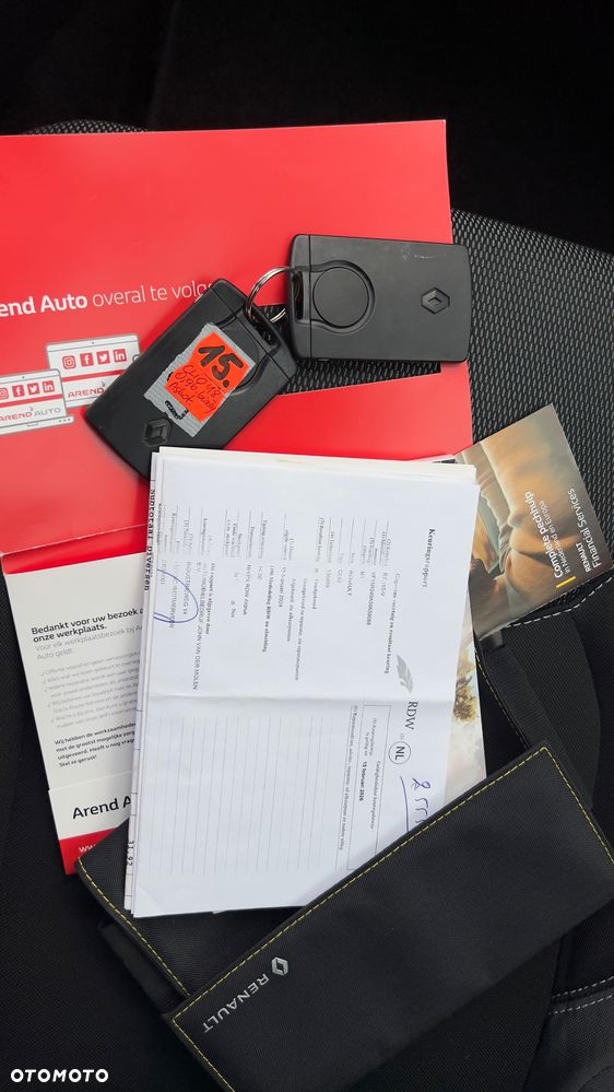 Renault Clio (Energy) TCe 90 Bose Edition - 24