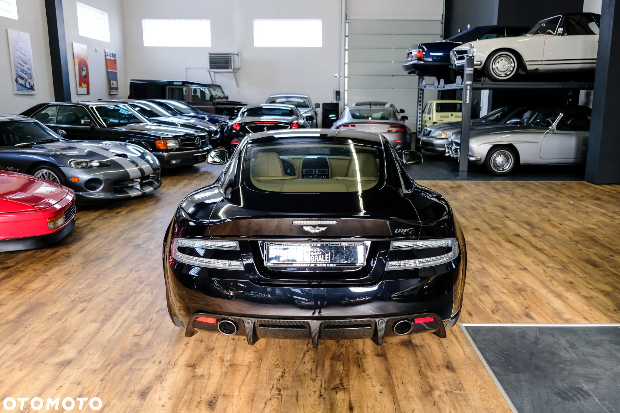 Aston Martin DBS Carbon Edition Touchtronic II - 5