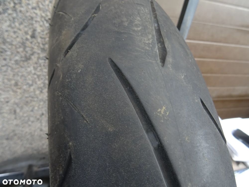 120/70/ZR17 58W Dunlop Sport Maxx Road Sport 2 - 3