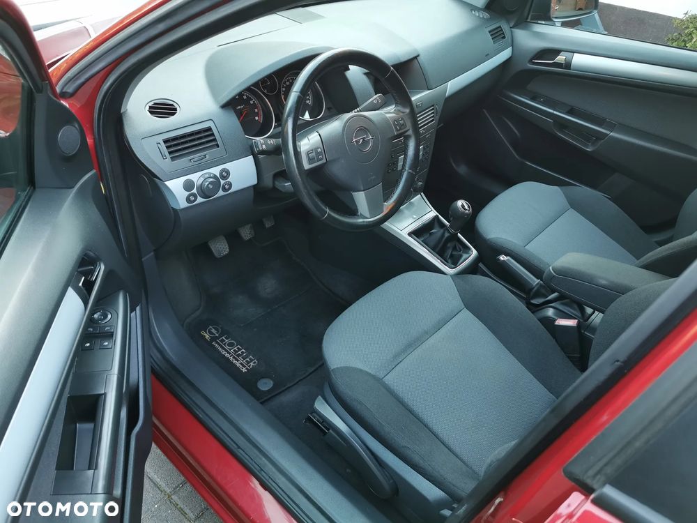 Opel Astra 1.6 Enjoy - 8