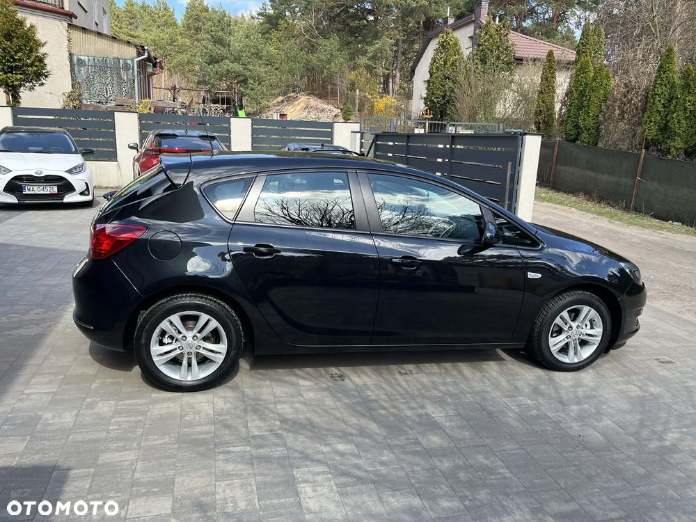 Opel Astra 1.6 Enjoy - 7