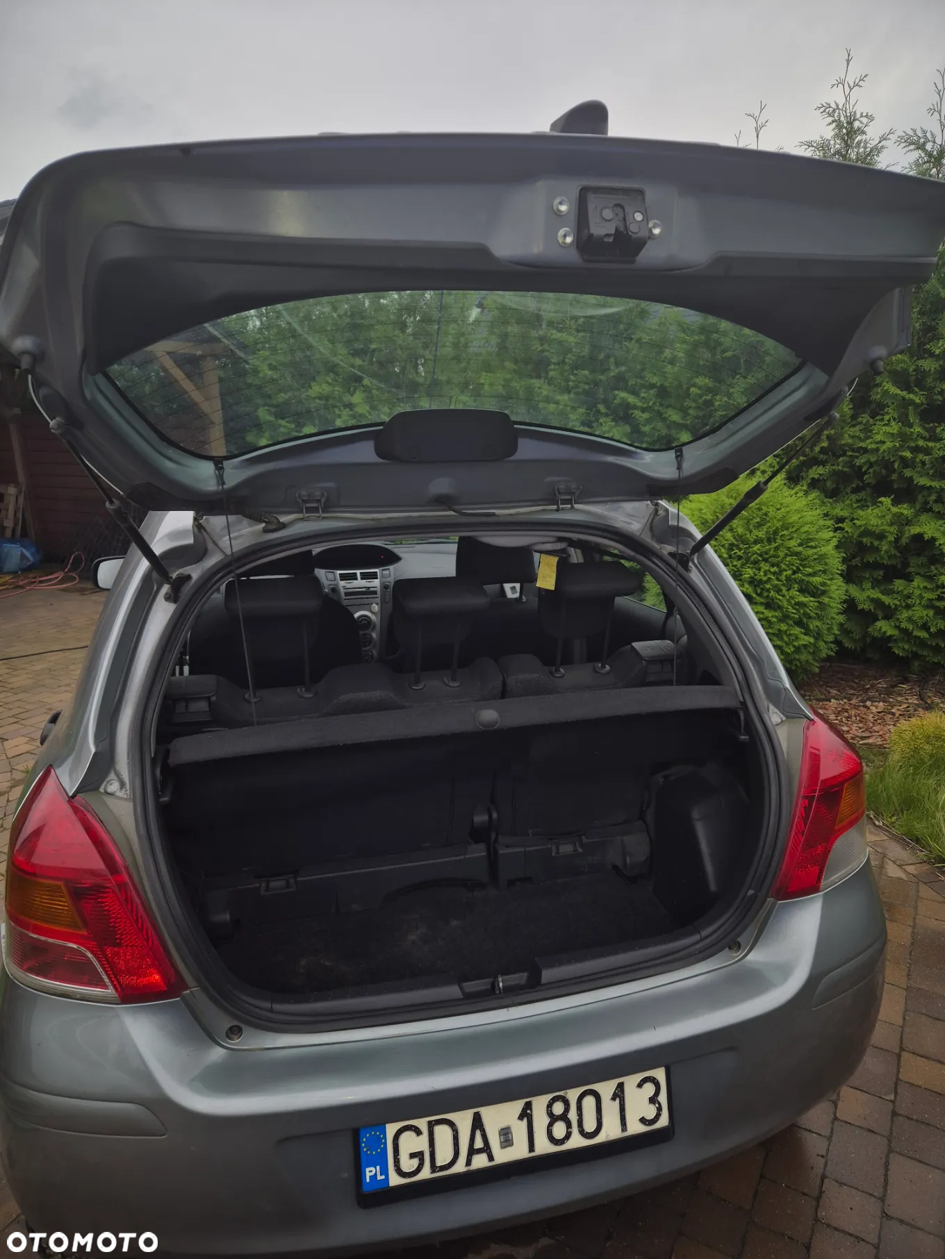 Toyota Yaris 1.0 Terra - 2