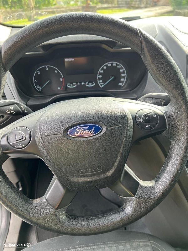Ford Transit Connect - 7