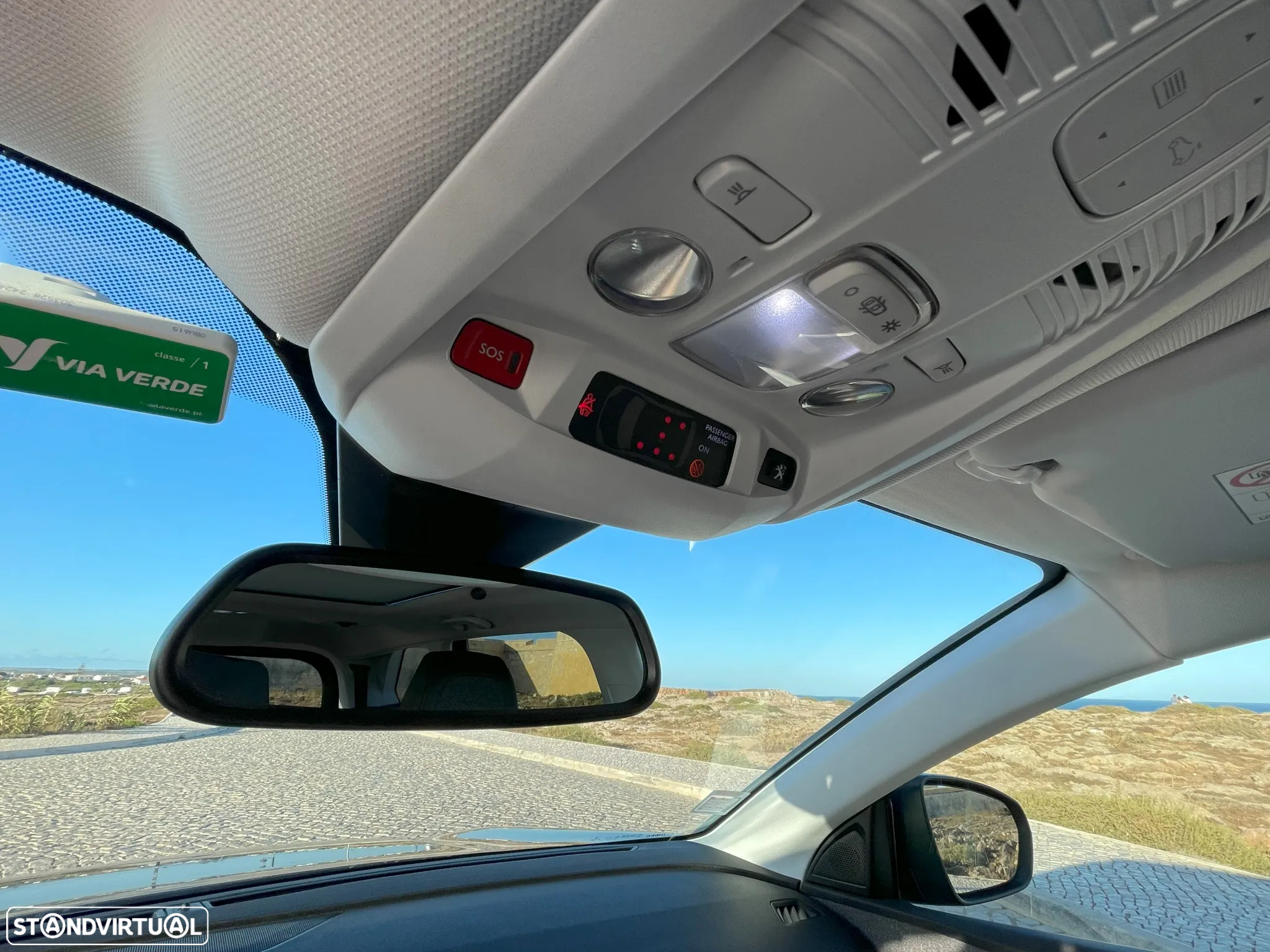 Peugeot 5008 1.2 PureTech Allure EAT6 - 18