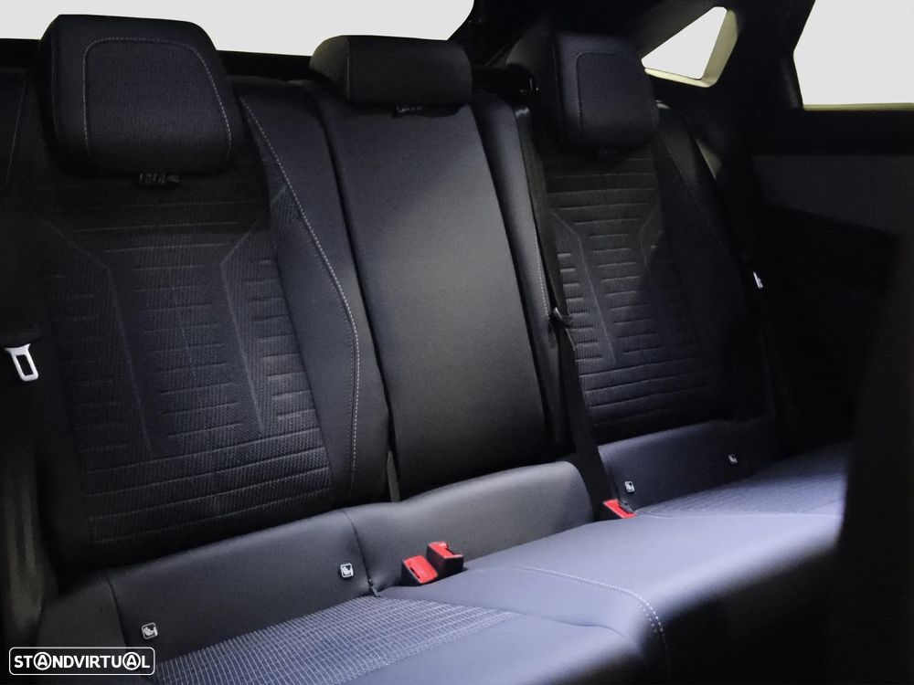 Peugeot 3008 1.2 Hybrid Allure e-DCS6 - 35