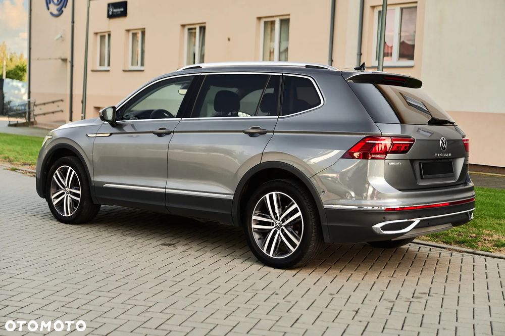 Volkswagen Tiguan 2.0 TSI 4Mot Elegance DSG - 9