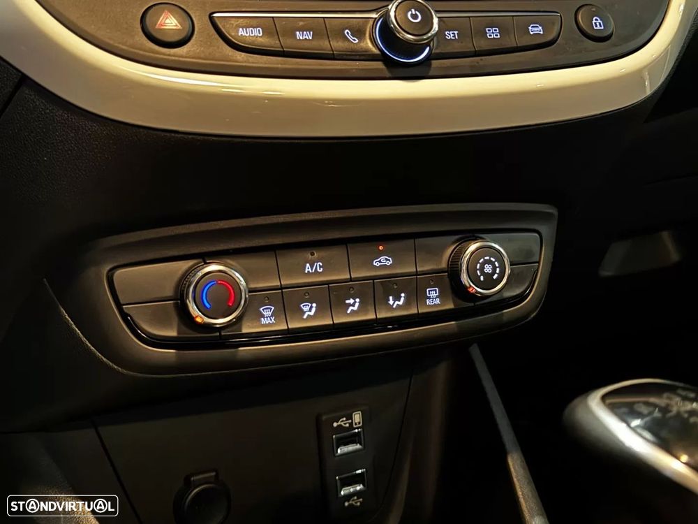 Opel Crossland X 1.5 CDTi 2020 - 27