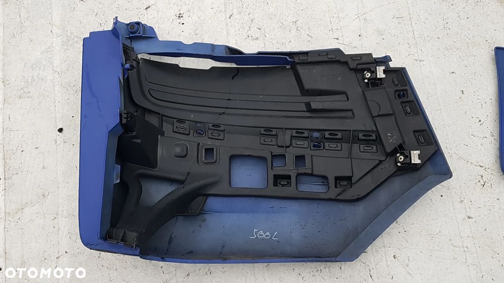 NAROŻNIK NIEBIESKI Okular HALOGENU zderzak LEWY MAN TGX EURO 6 - 4