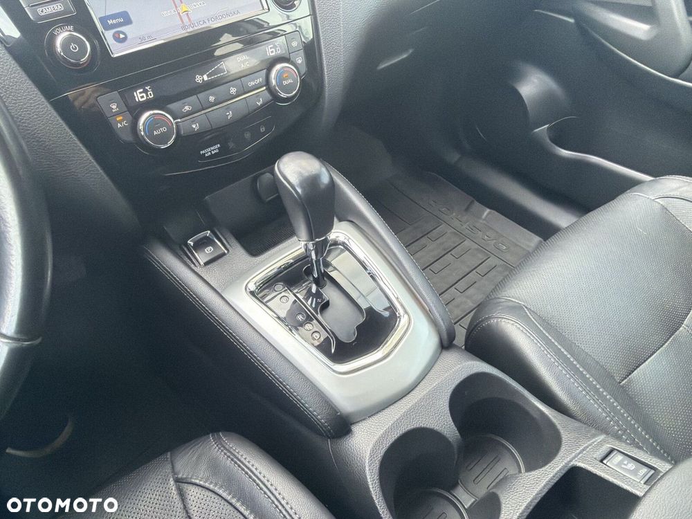 Nissan Qashqai - 16