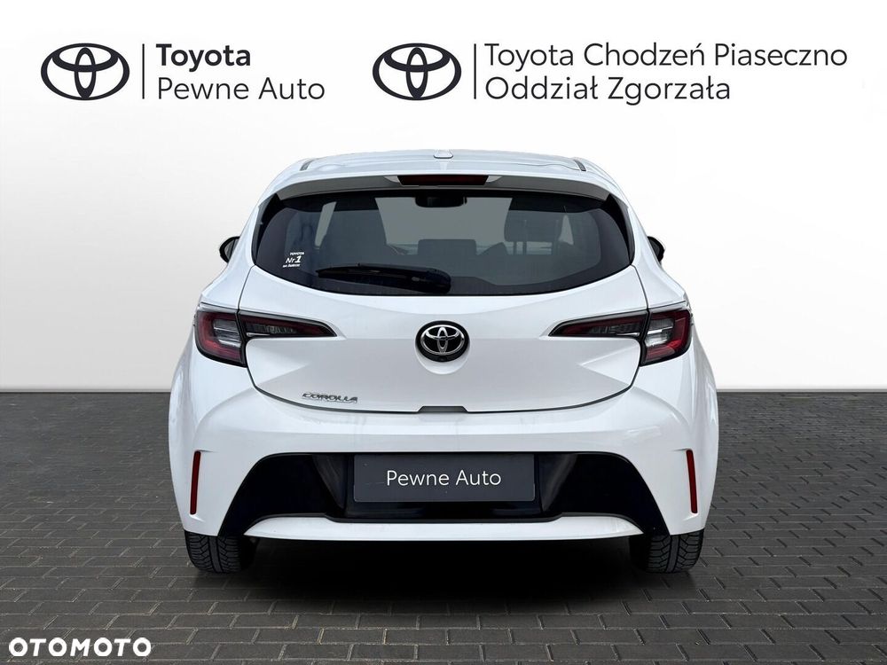Toyota Corolla - 5