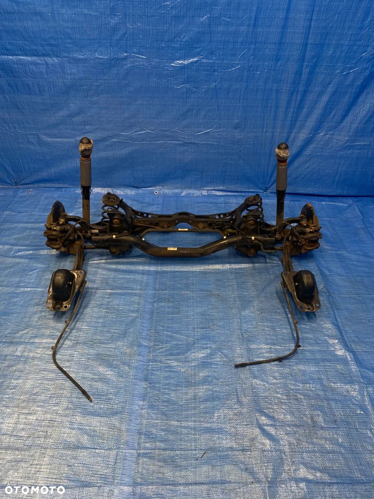 AUDI A3 8V LEON III GOLF VII 5Q0505315G ZAWIESZENIE WAHACZE AMORTYZATORY TYŁ TYLNE KOMPLETNE BELKA WÓZEK SANKI ZWROTNICE TARCZE ZACISKI KOMPLET - 1