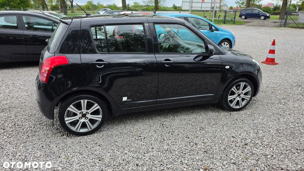 Suzuki Swift 1.3 Black and White - 8