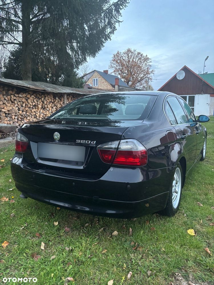 BMW Seria 3 320d - 6