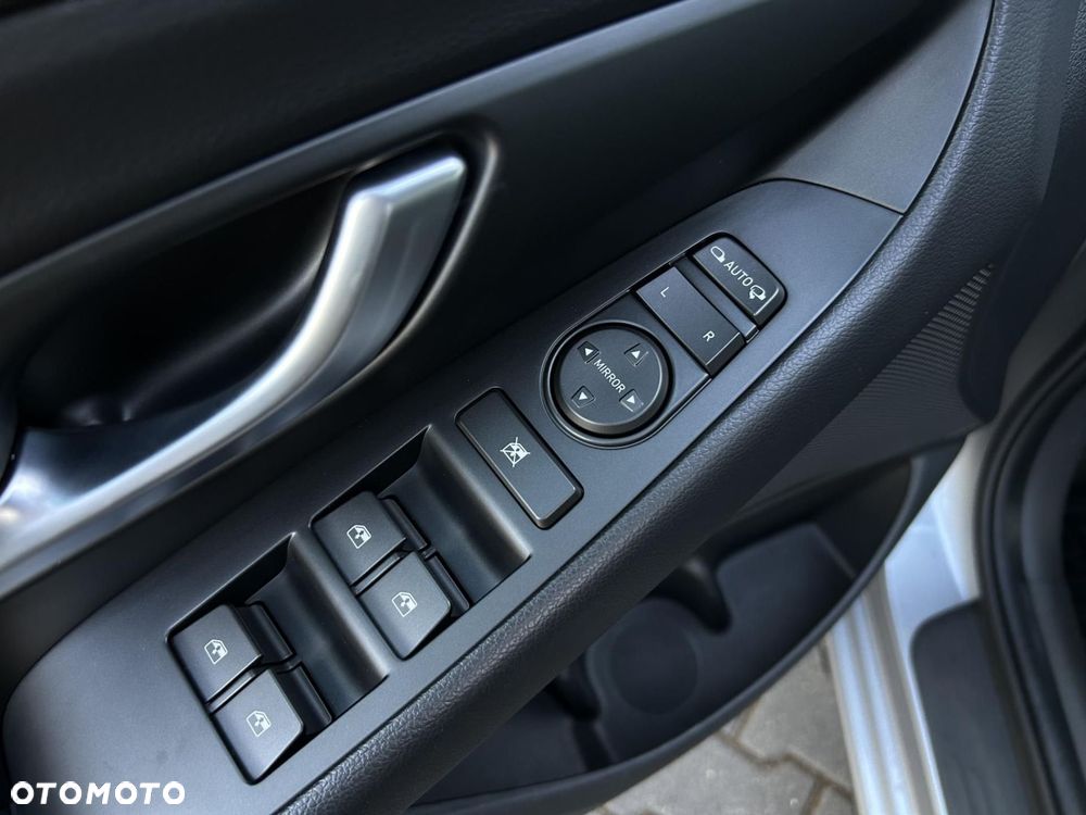 Hyundai i30 1.0 T-GDI Smart DCT - 11