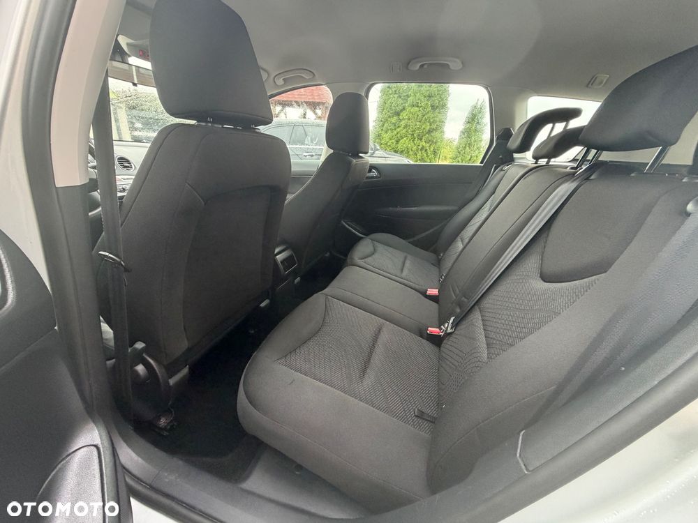Peugeot 308 e-HDi FAP 115 Stop&Start EGS6 Business Line Niveau 1 - 14