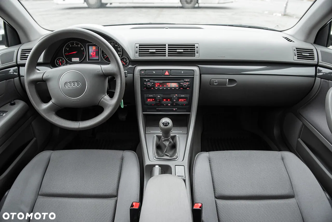 Audi A4 Avant 2.0 - 18