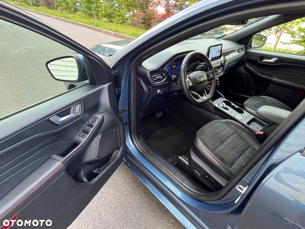 Ford Kuga 2.0 EcoBlue 4x4 ST-LINE X - 20