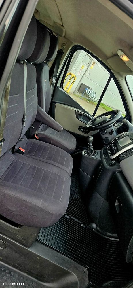 Renault Trafic - 10