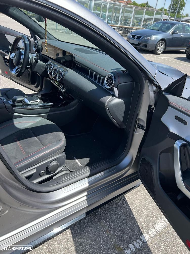 Mercedes-Benz CLA 35 AMG - 13