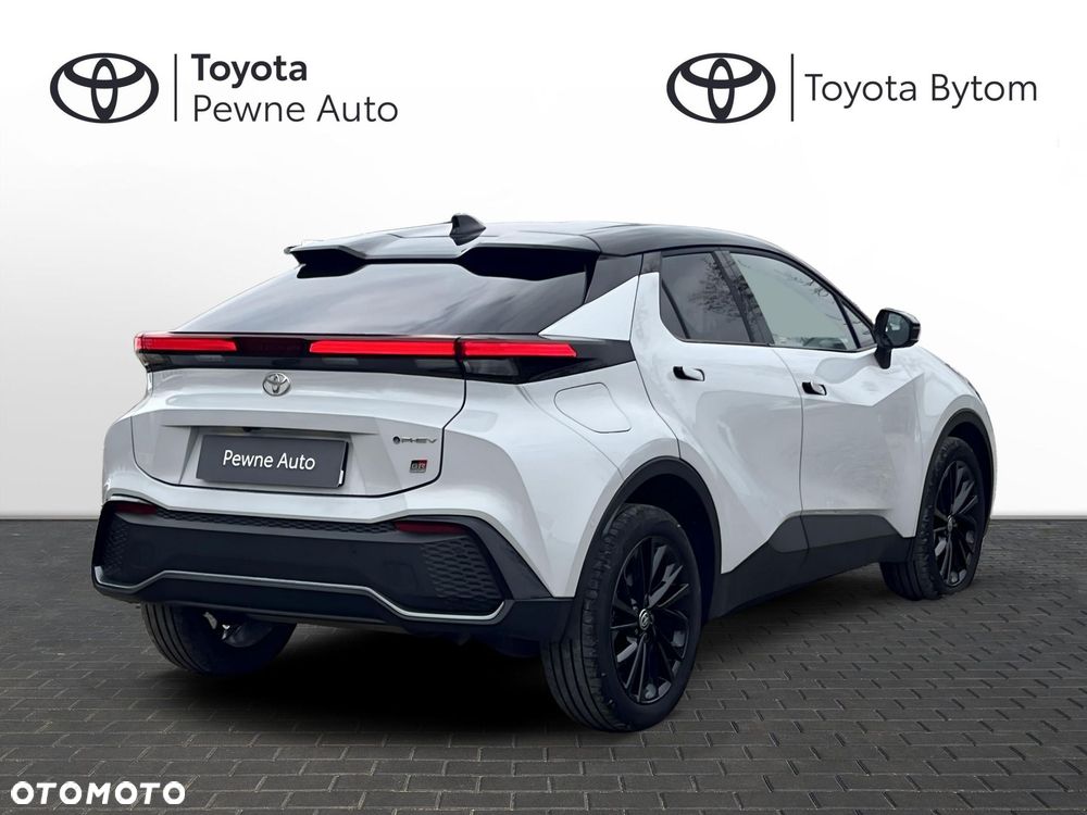 Toyota C-Hr 2025 photo 2