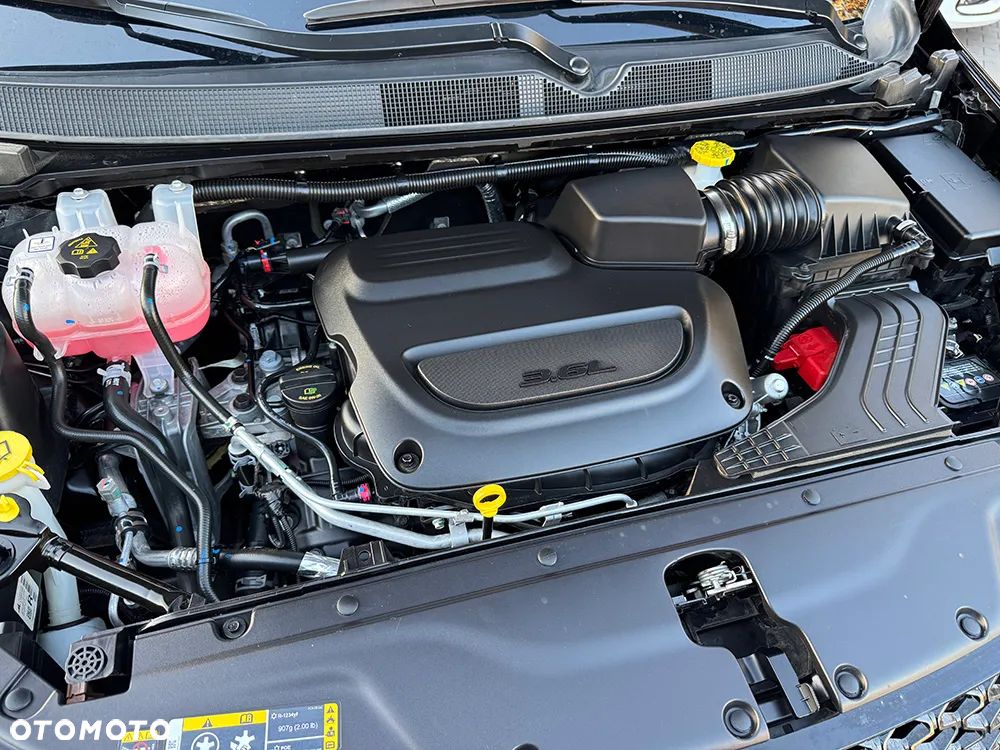 Chrysler Pacifica - 9
